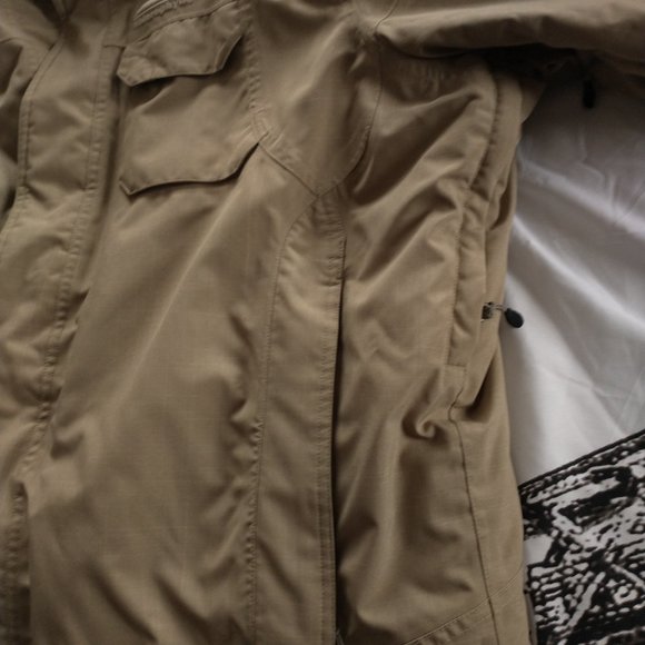 Winter jacket - Picture 4 of 6